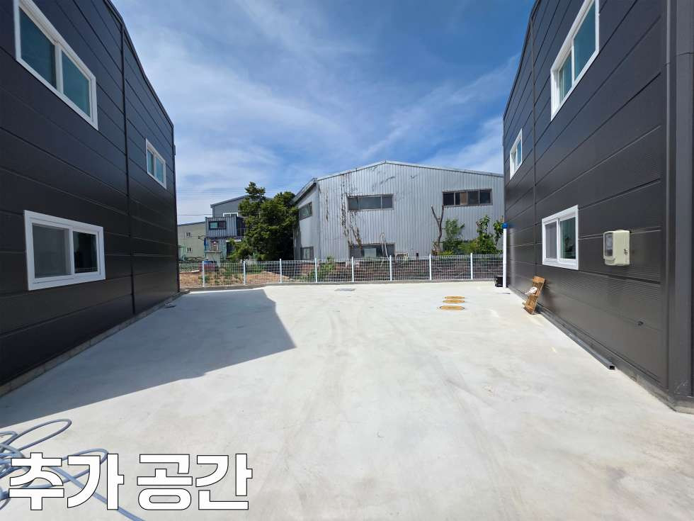 경기 화성효행구 정남면 귀래리 A,B동 화성 정남면 2차선 도로변 넓은 단독 마당 60평/40평[일괄, 별도] 공장 임대 월세 매물번호 11101 사진 8